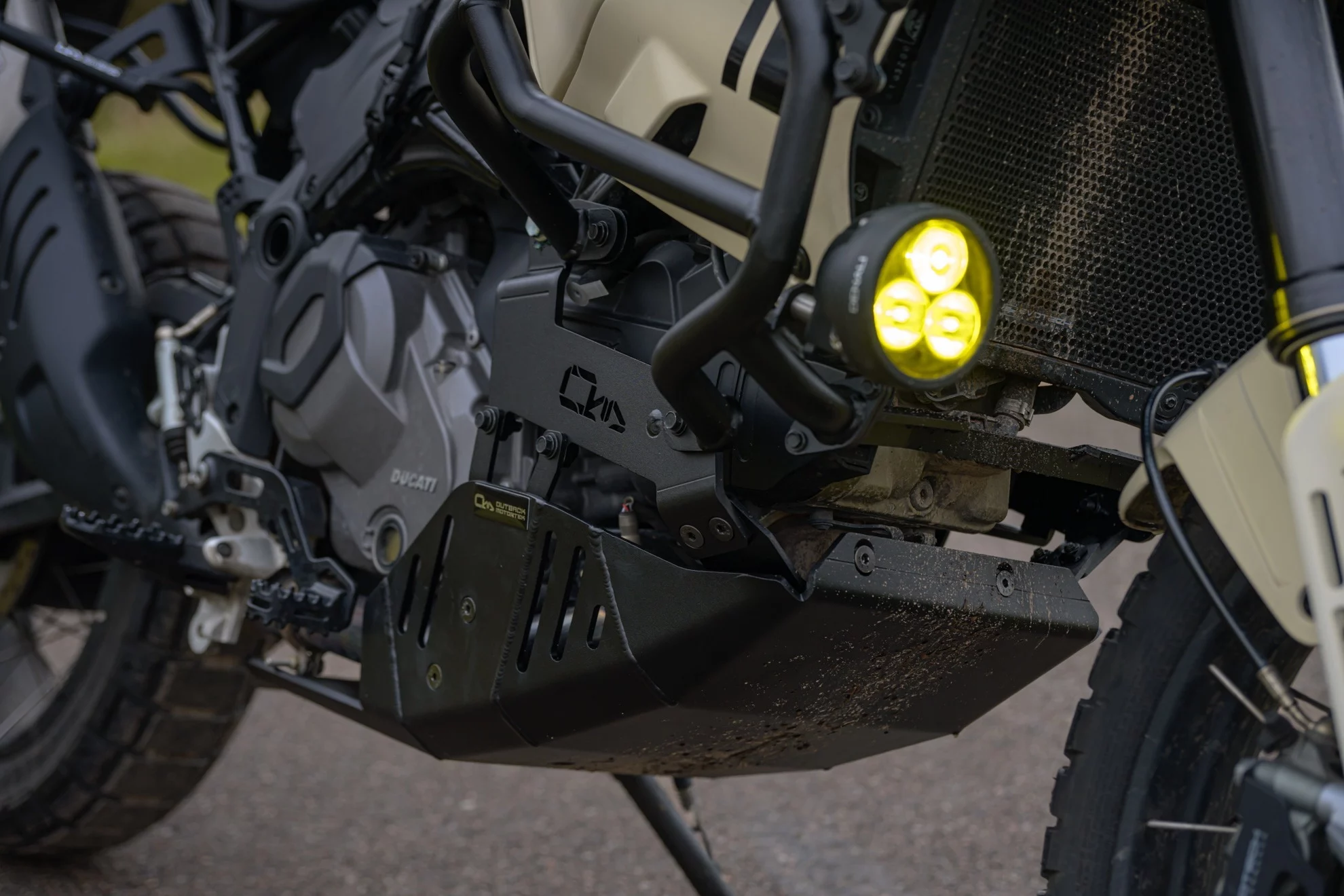 Outback-gear-12